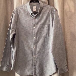 GAP Men's Gray Chambray Button-Down Shirt, size XL.